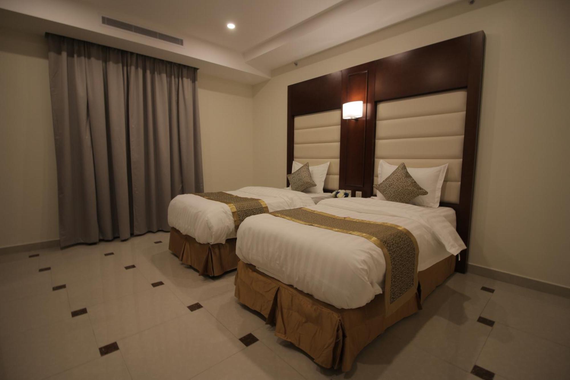 Nukhbat Al Makan Apartment Hotel Ta'if Rom bilde
